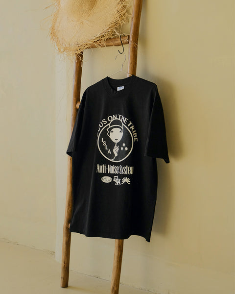 Victoria Tee